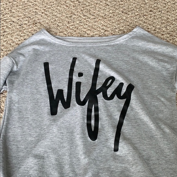 Grey “Wifey” Sweatshirt, Size Small - Picture 2 of 4